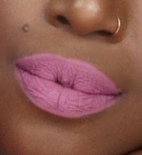 Load image into Gallery viewer, BUBBLE GUM MATTE LIP
